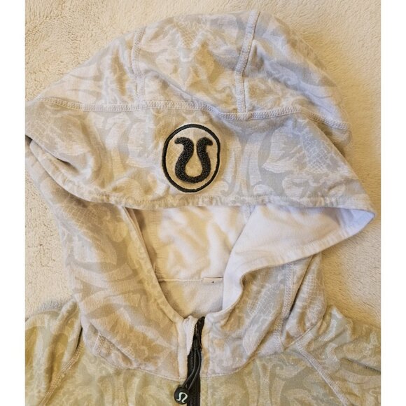 Lululemon Jacket Adult 4 Yellow-green Ombre With Gray Trim Scuba Hoodie Womens - Picture 2 of 15